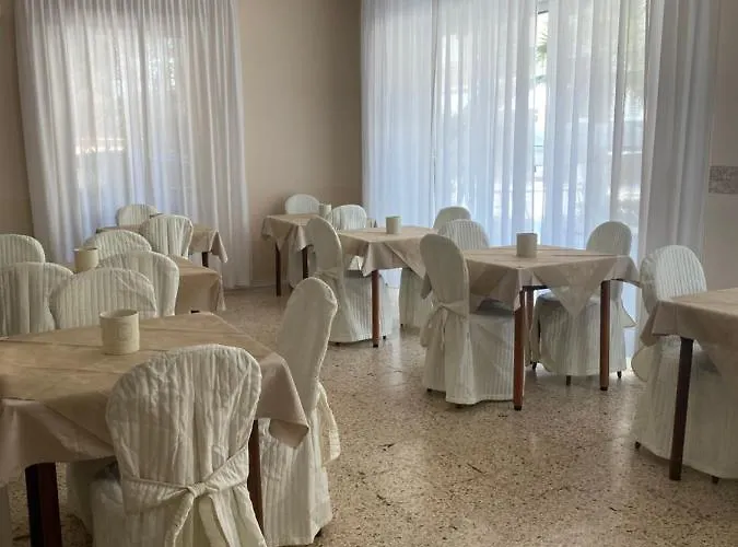 Lucciola Hotel
