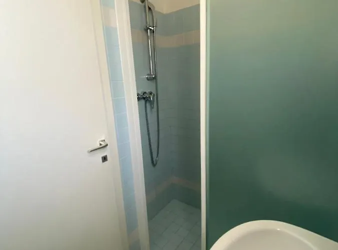 Lucciola Hotel 2*