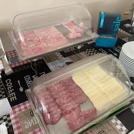 Lucciola Отель 2*