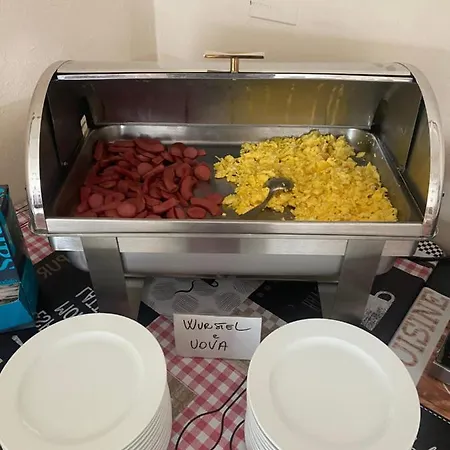 Lucciola Отель Каттолика